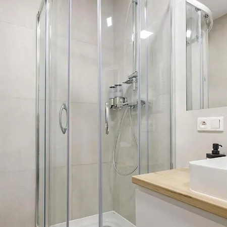Golden Apartments&glamping-k17/24 Apartman Wrocław